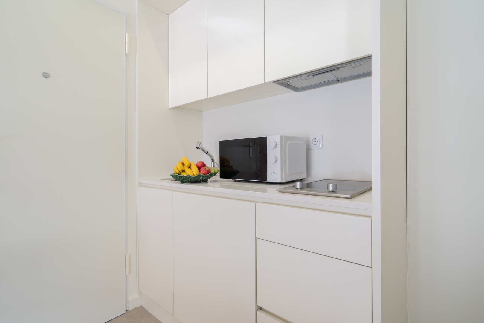 HostWise - Studios with Patio & Kitchenette 41 Host Wise Booking