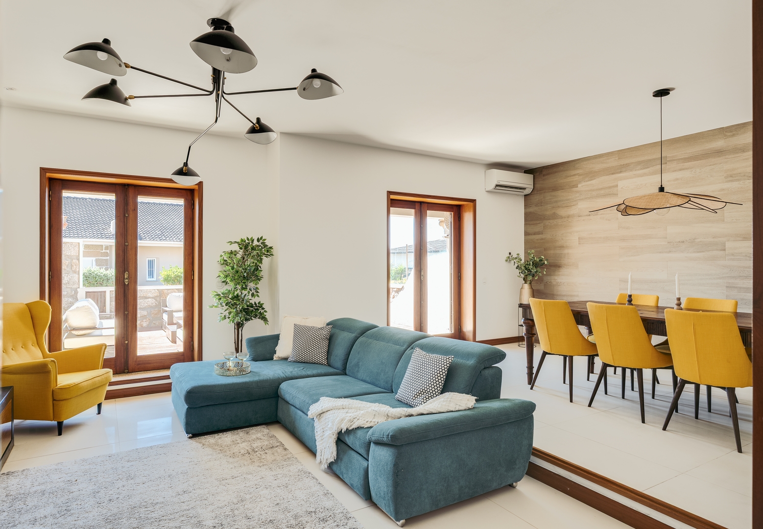 Beach Villa with Jacuzzi & Garage by HostWise 18 Host Wise Booking