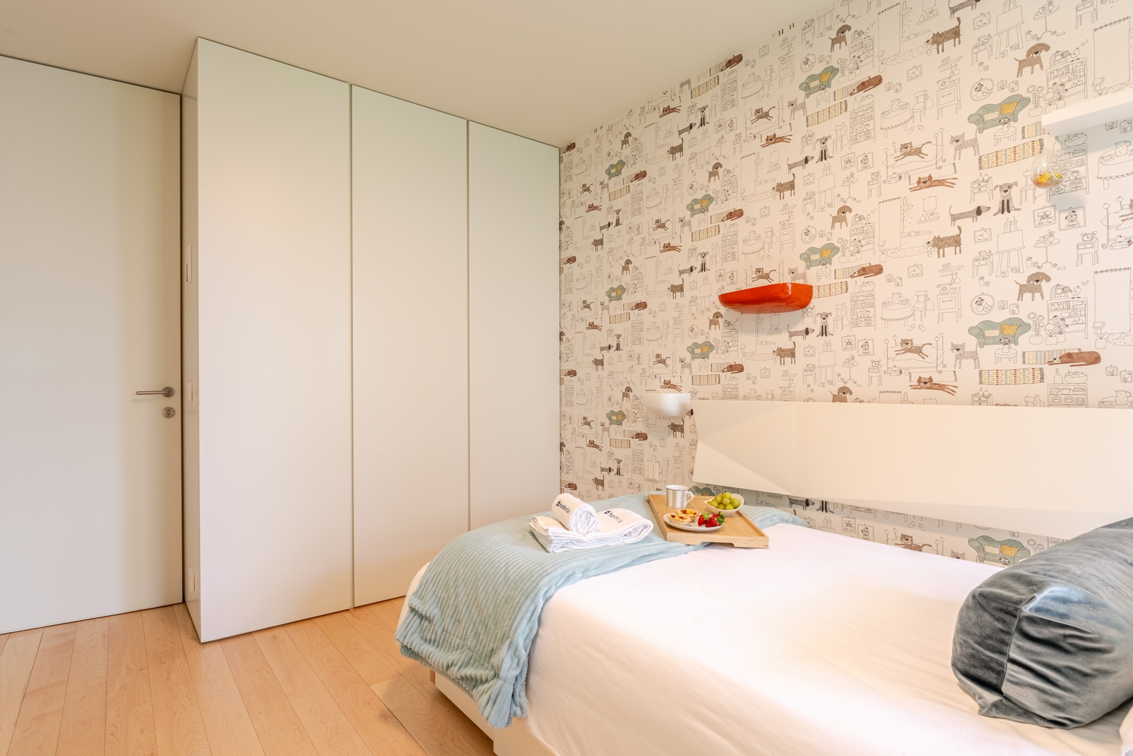 Grand Villa w/ Pool, Garden & Garage by HostWise 10 Host Wise Booking