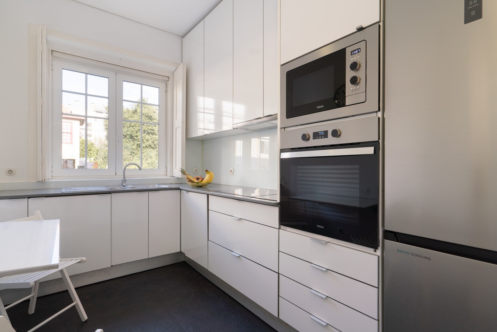 Host Wise - 2 Rustic Colorful Flats | Terrace 45 Host Wise Booking