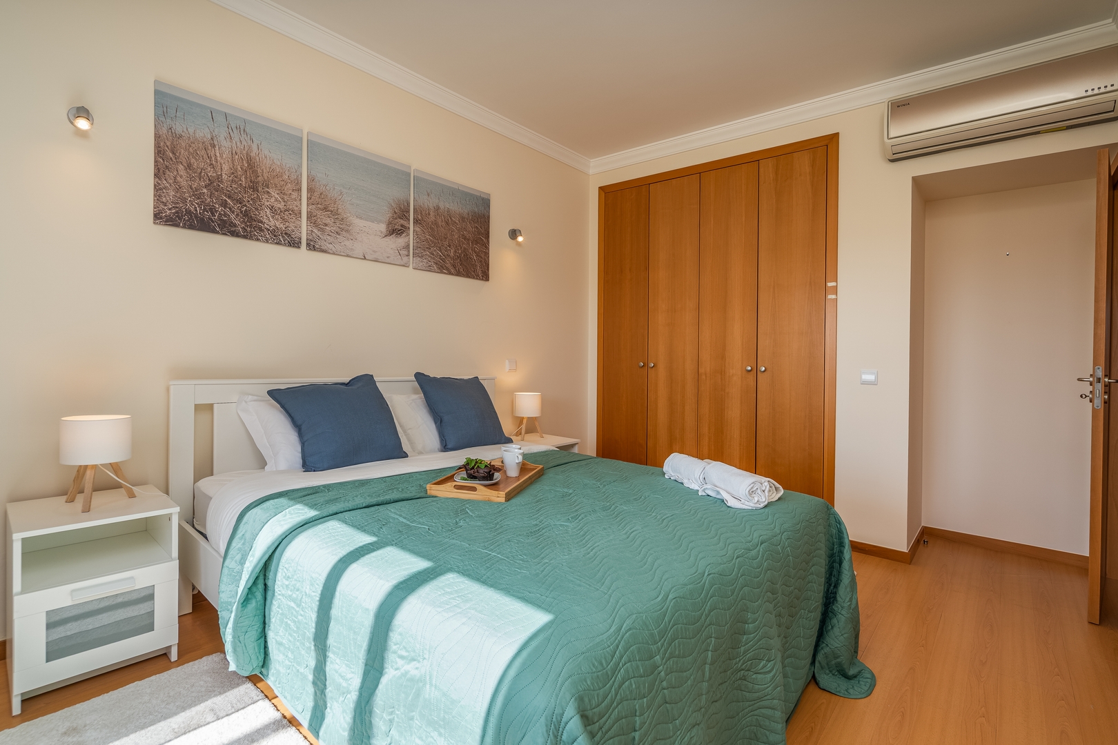 Sunny House with Jacuzzi and Pool by HostWise 5 Host Wise Booking