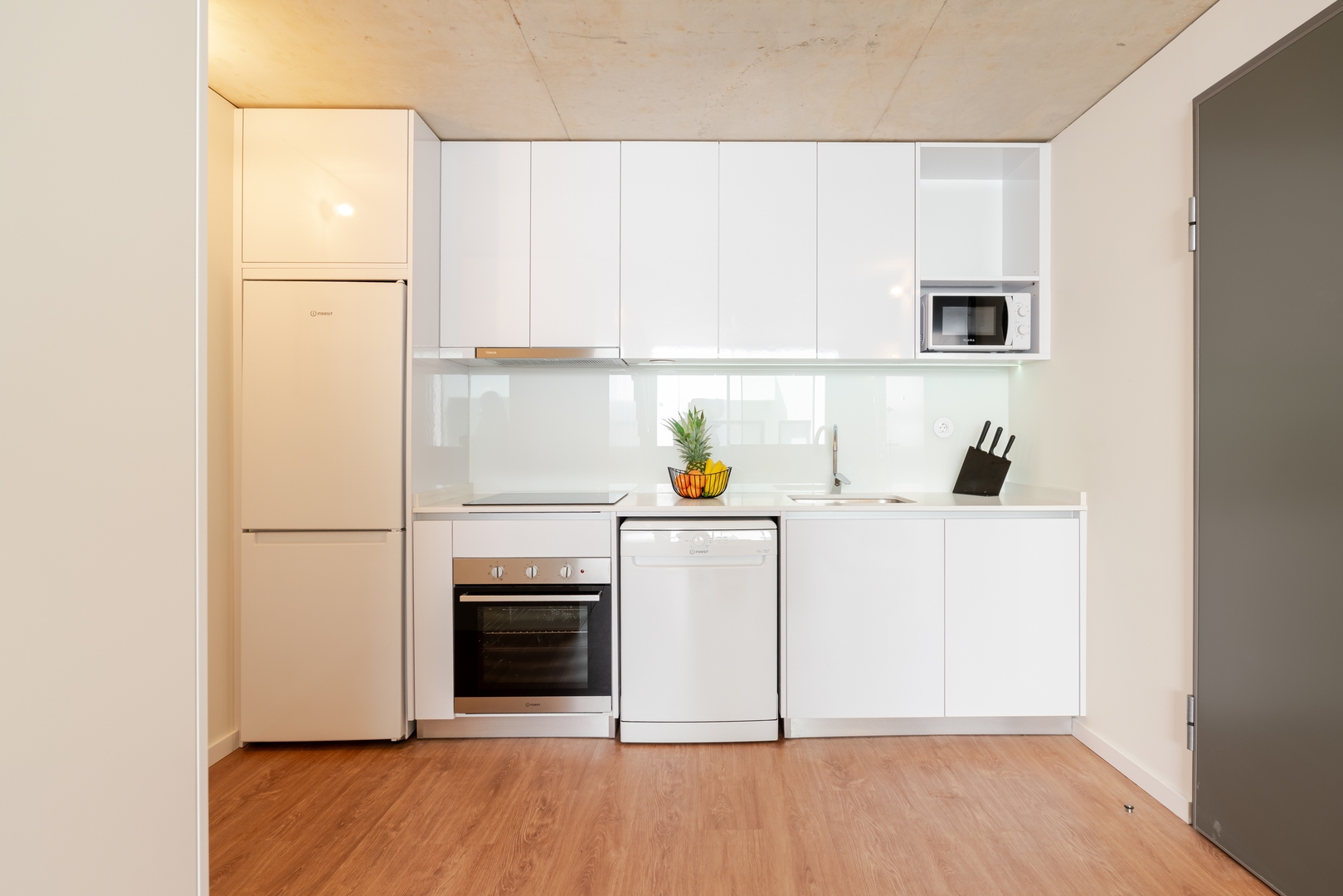 Modern 1BR Trio, Central Porto by HostWise 39 Host Wise Booking