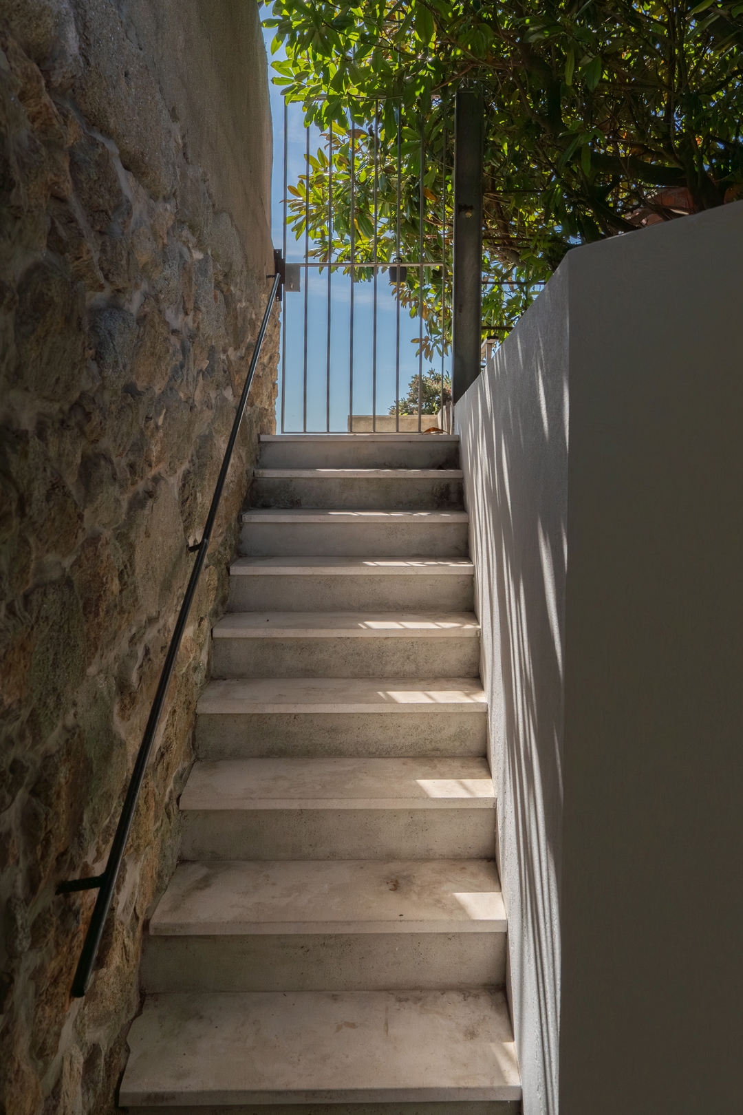 Artistic Studio with Terrace in Foz by HostWise 42 Host Wise Booking