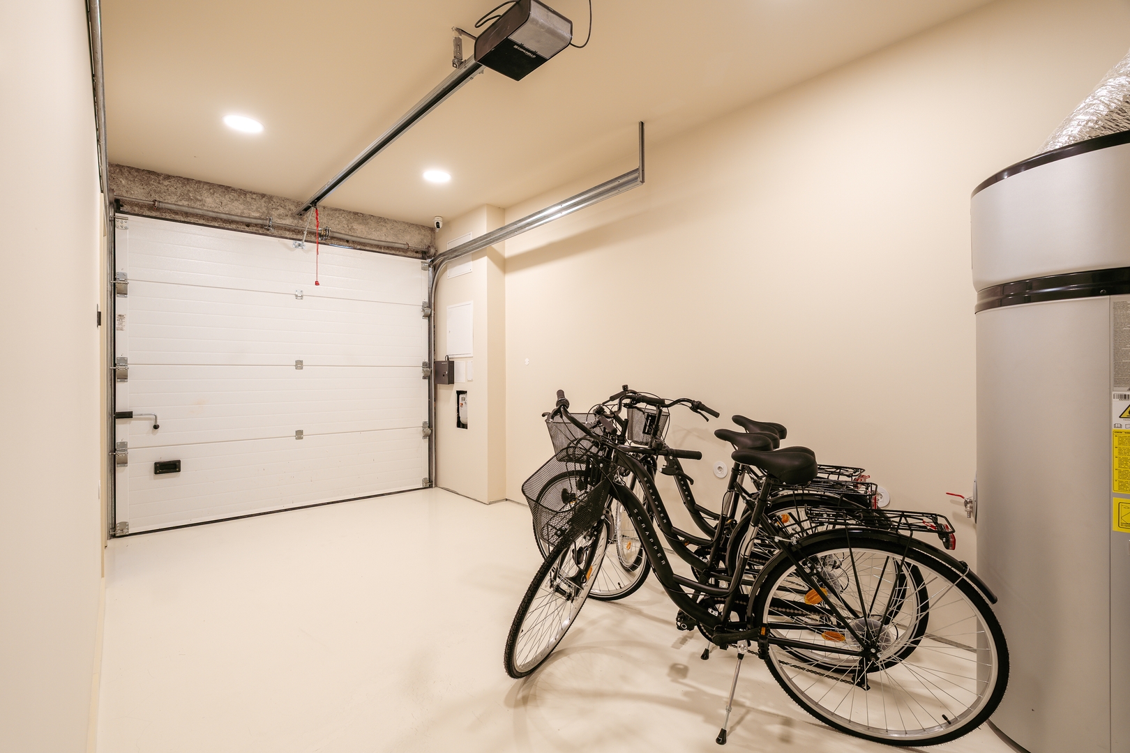 Douro Arda House | Pool & Jacuzzi by HostWise 48 Host Wise Booking