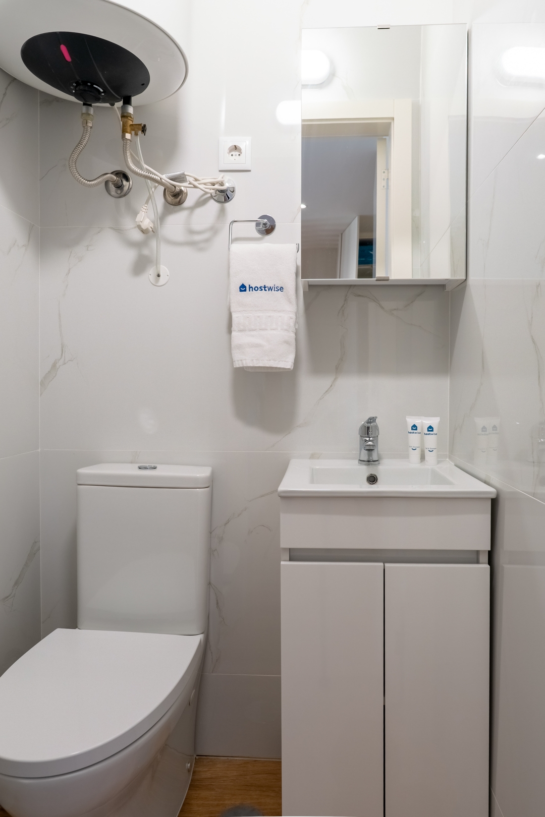 Central & Stylish Apartment by HostWise 38 Host Wise Booking