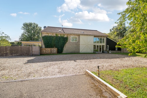 Tye Barn – Luxury Country Retreat Near Newmarket 19 David Burr