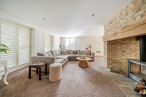 Tye Barn – Luxury Country Retreat Near Newmarket 6 David Burr