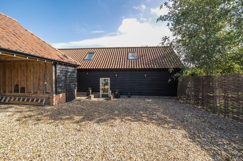 Tye Barn – Luxury Country Retreat Near Newmarket 37 David Burr