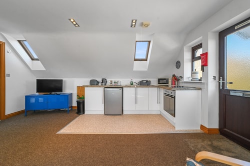 Pet-Friendly One-Bedroom Little Yeldham 11 David Burr
