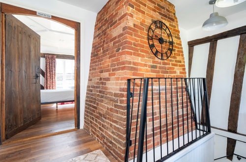 Long Melford Apartment - Timeless Luxury 21 David Burr