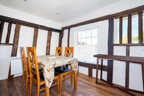 Long Melford Apartment - Timeless Luxury 6 David Burr