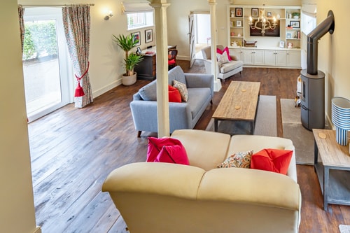 Coach House with Hot Tub in Idyllic Bury St Edmunds 7 David Burr