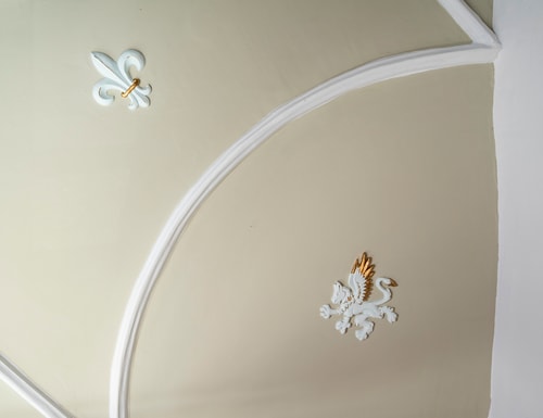 Long Melford Apartment - Timeless Luxury 11 David Burr