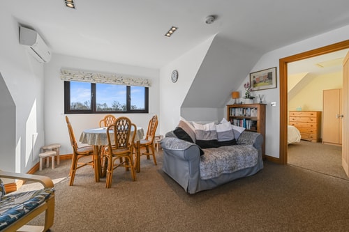 Pet-Friendly One-Bedroom Little Yeldham 12 David Burr
