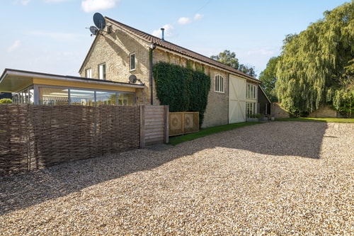 Tye Barn – Luxury Country Retreat Near Newmarket 20 David Burr