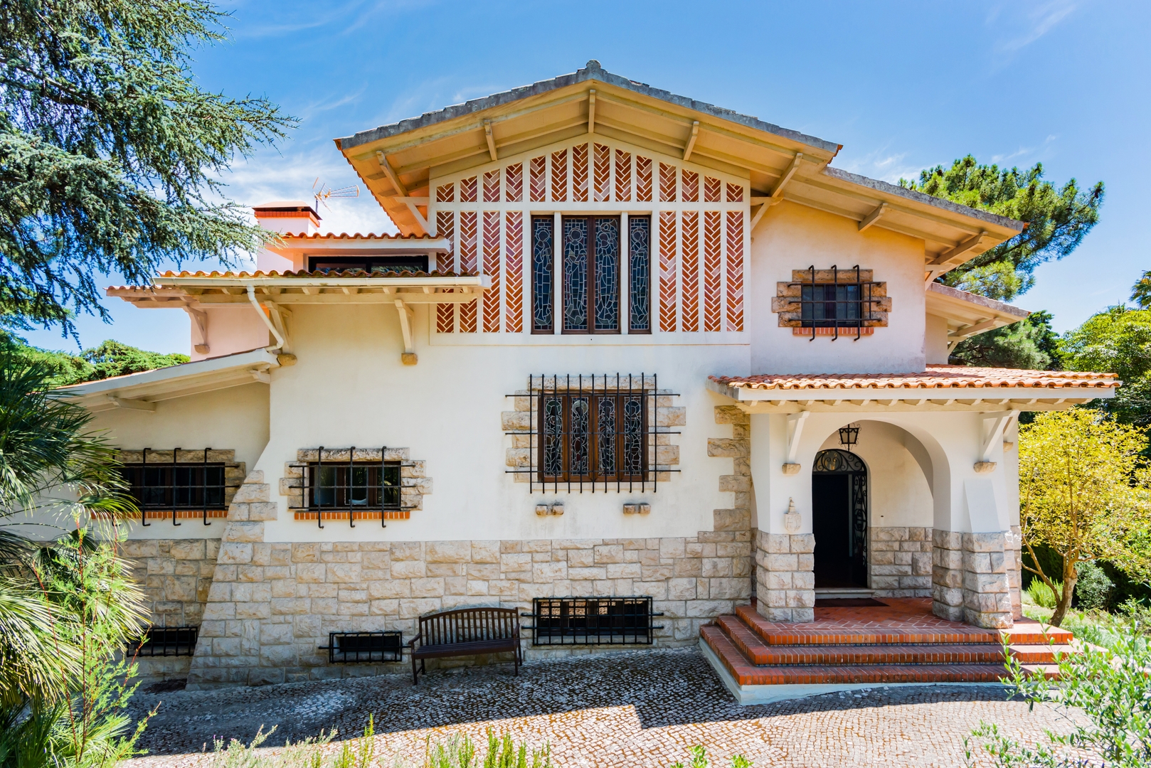 Estoril Royal Atlantic Villa with Ocean View 63 Excellent Management, Unique Properties | Property Management<