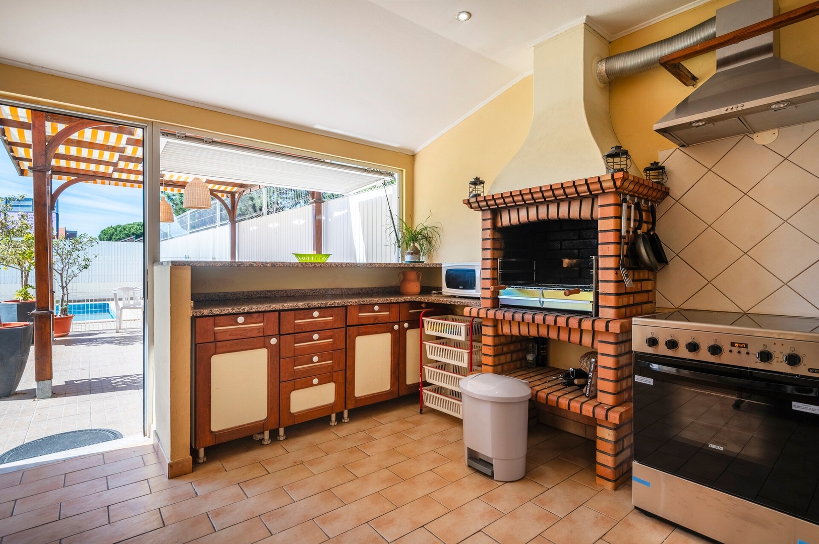 Solar do Castelo Villa with Pool 32 Excellent Management, Unique Properties | Property Management<