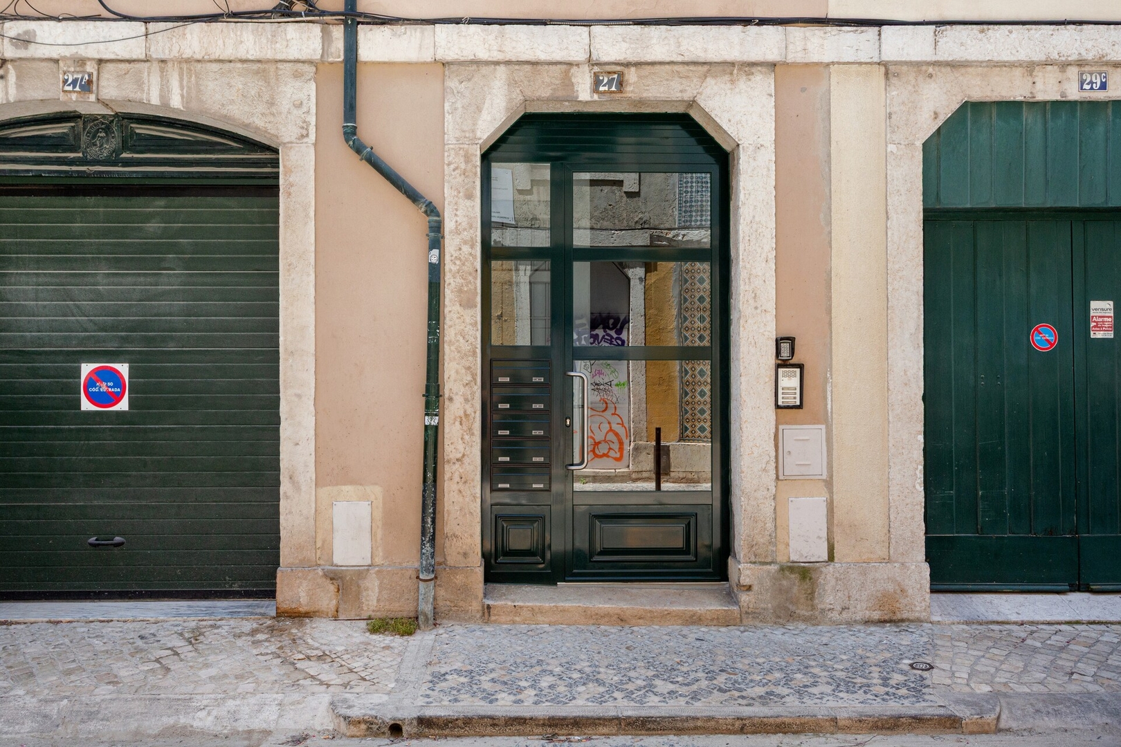 São Mamede Downtown Apartment 29 Excellent Management, Unique Properties | Property Management<