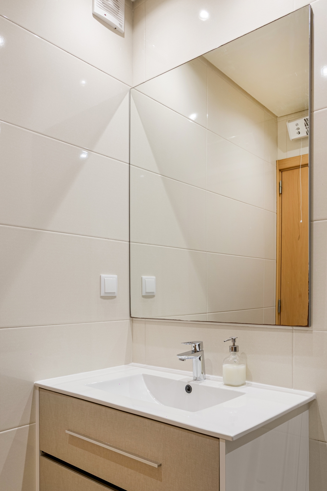 The Light Stay | Cascais 24 Excellent Management, Unique Properties | Property Management<