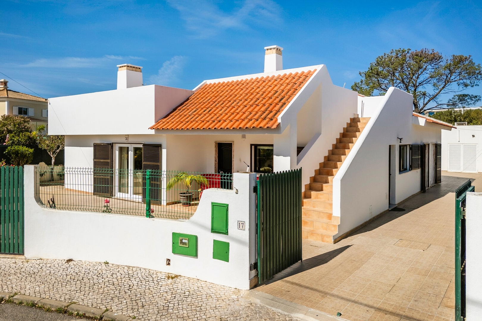 Solar do Castelo Villa with Pool 37 Excellent Management, Unique Properties | Property Management<