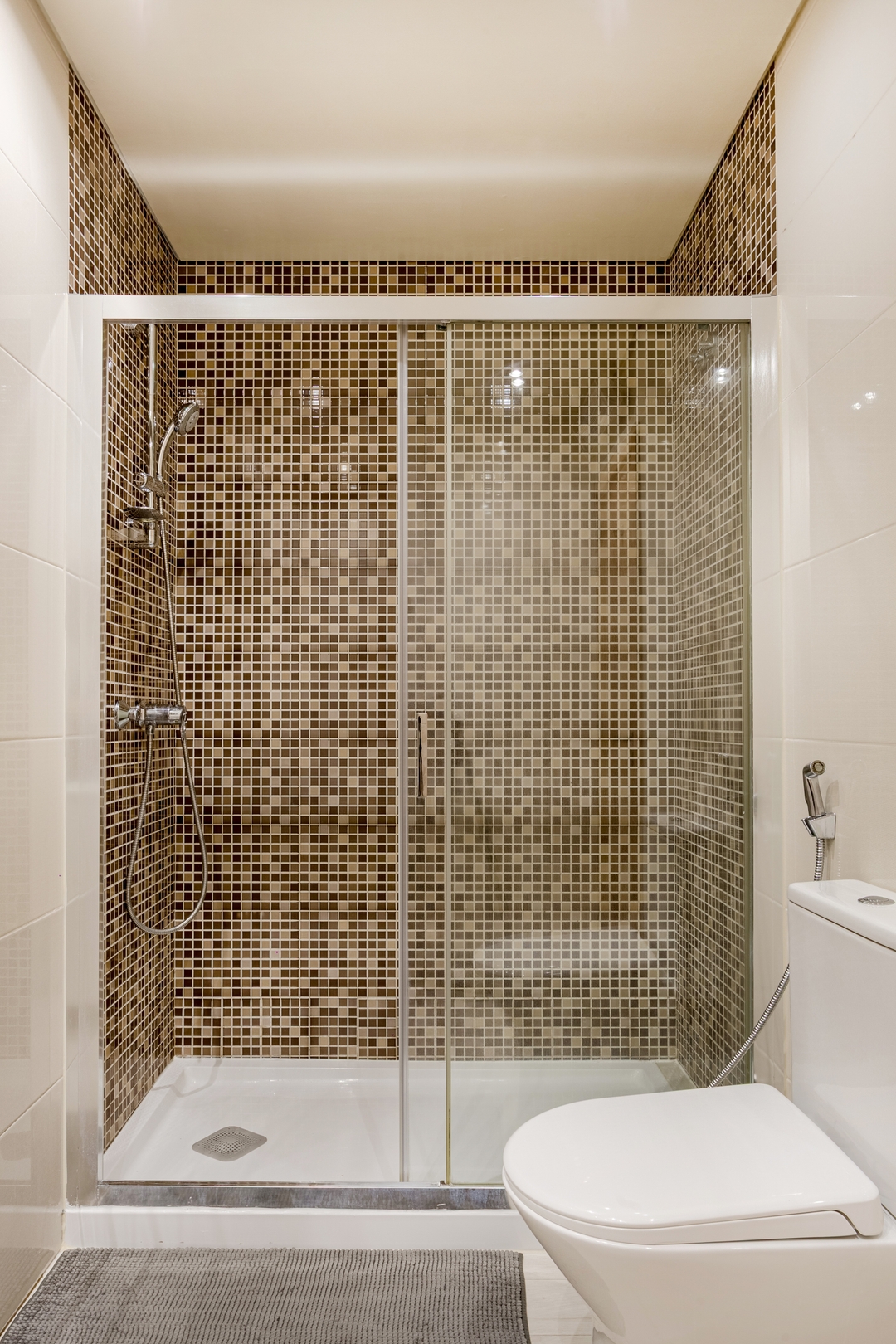 The Light Stay | Cascais 22 Excellent Management, Unique Properties | Property Management<