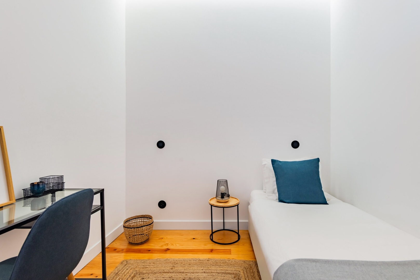 Urban Haven: 2BR Modern Retreat 19 Excellent Management, Unique Properties | Property Management<