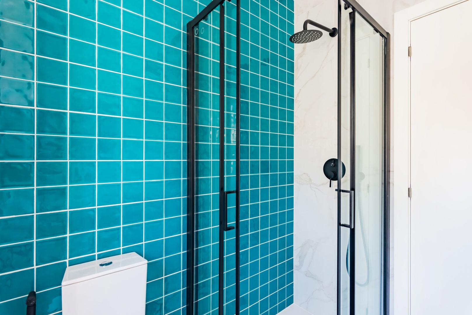 Urban Haven: 2BR Modern Retreat 25 Excellent Management, Unique Properties | Property Management<