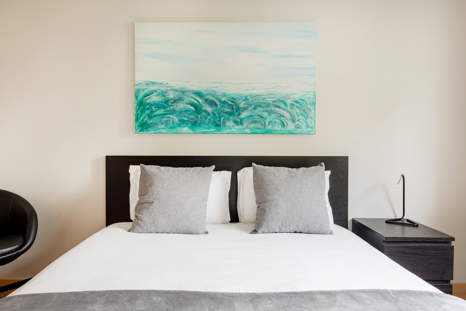 The Light Stay | Cascais 13 Excellent Management, Unique Properties | Property Management<