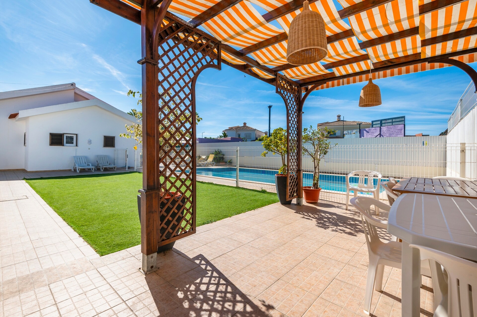 Solar do Castelo Villa with Pool 4 Excellent Management, Unique Properties | Property Management<