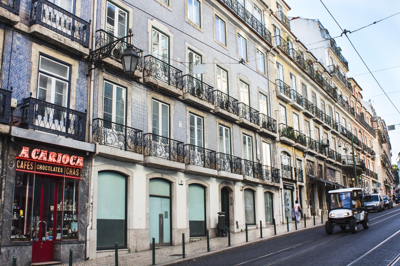 Chiado Central Apartment, the Heart of Lisbon 17 Excellent Management, Unique Properties | Property Management<