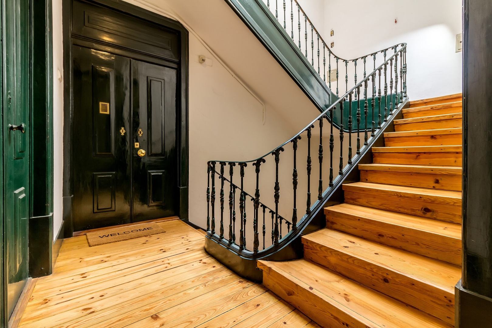 Chiado Central Apartment, the Heart of Lisbon 15 Excellent Management, Unique Properties | Property Management<