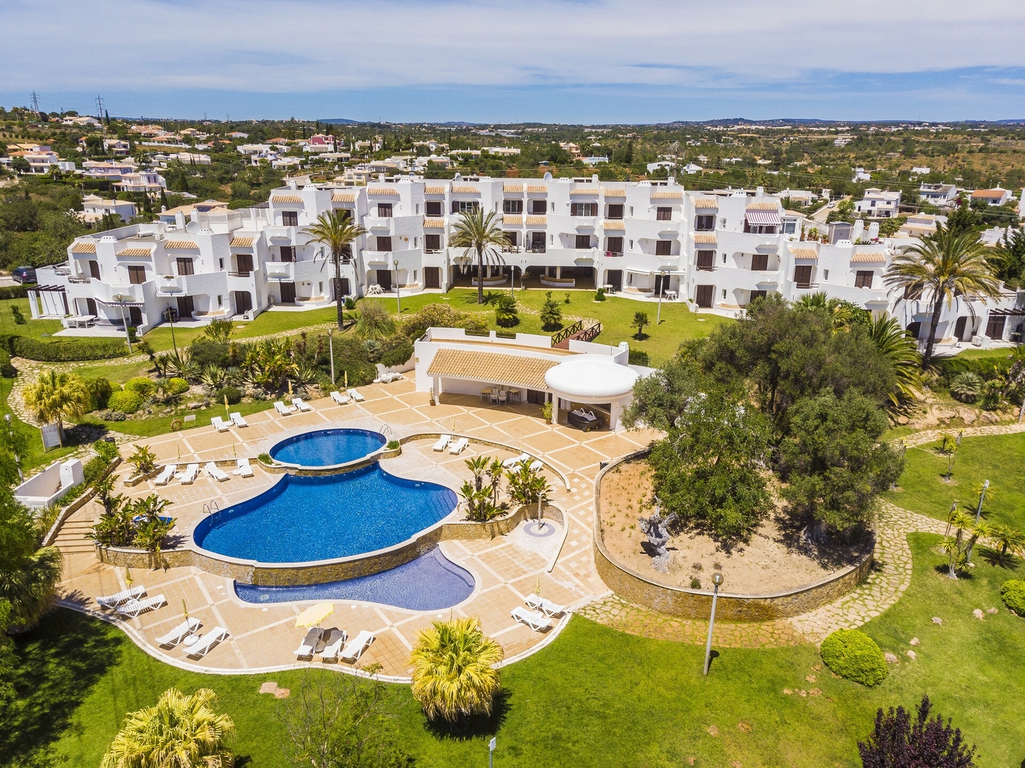 Clube Albufeira: 2BR Prime Holidays Retreat 2 Excellent Management, Unique Properties | Property Management<