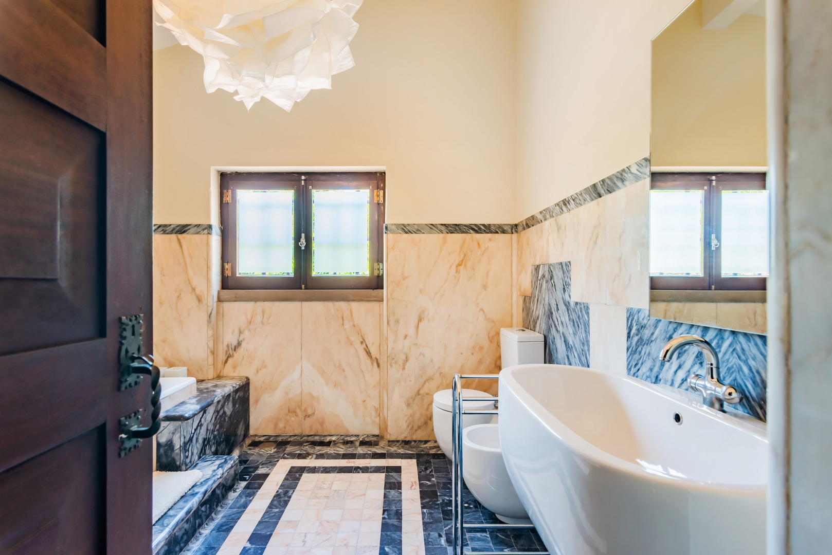 Estoril Royal Atlantic Villa with Ocean View 43 Excellent Management, Unique Properties | Property Management<