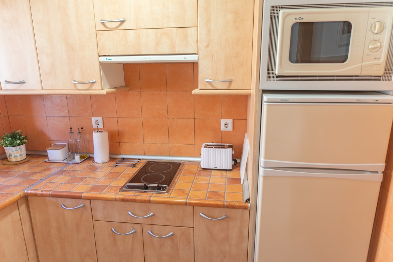 Apartamento Sereno 4 | Piscina, Garaje, Terraza y Playa 9 Sereno