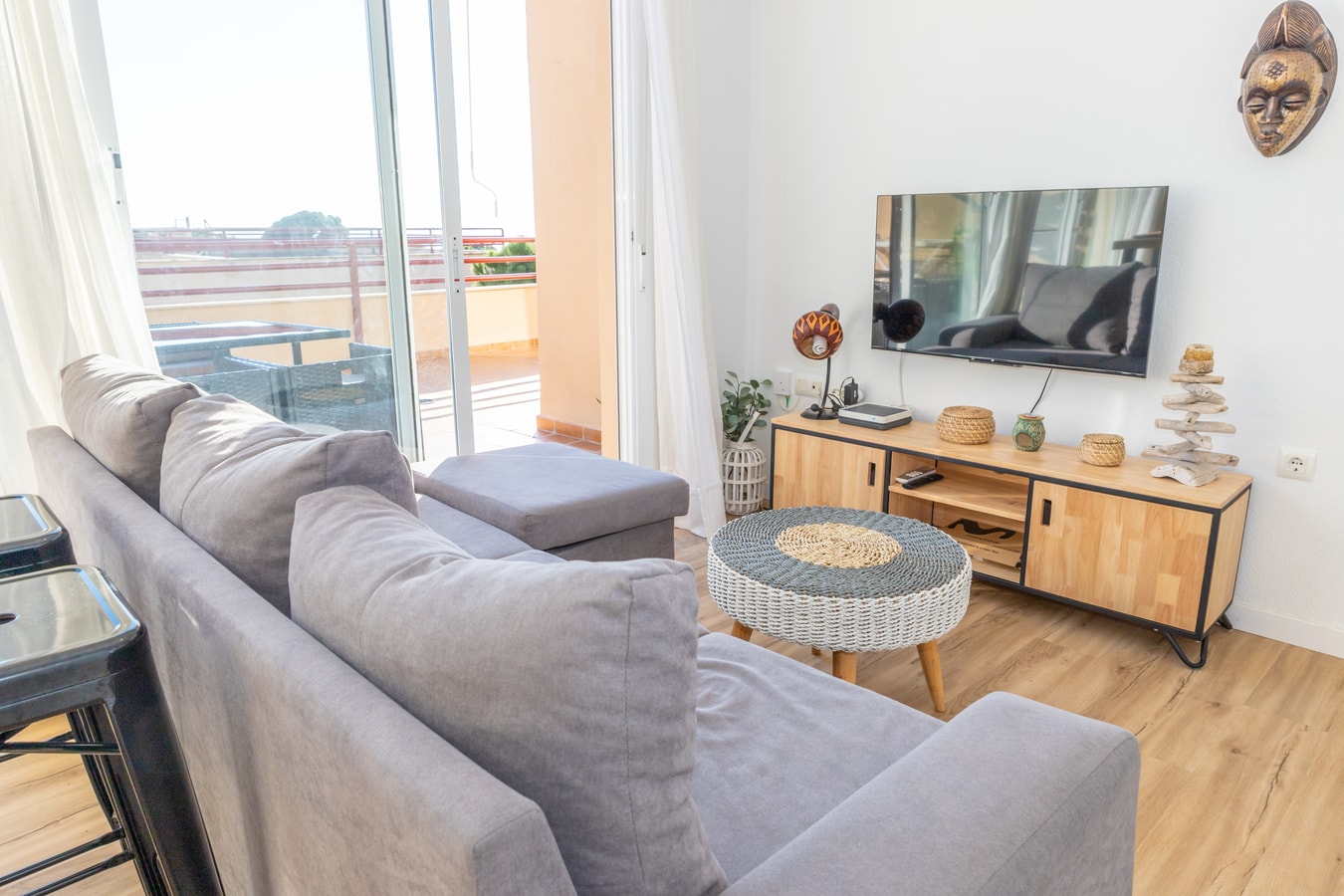 Apartamento Sereno 1 | Piscina, Garaje, Terraza y Playa 11 Sereno