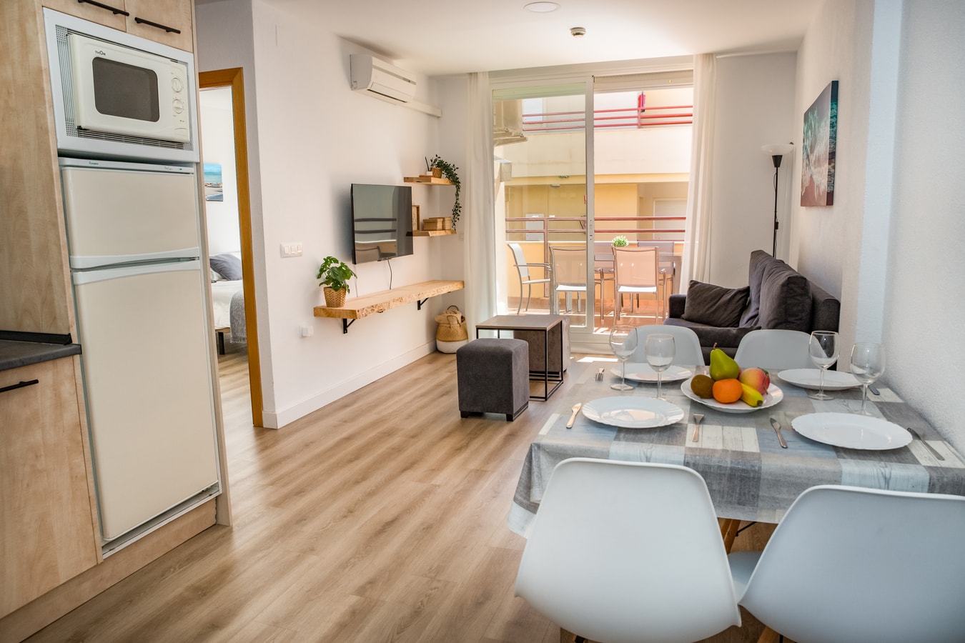 Apartamento Sereno 3 | Piscina, Garaje, Terraza y Playa 9 Sereno