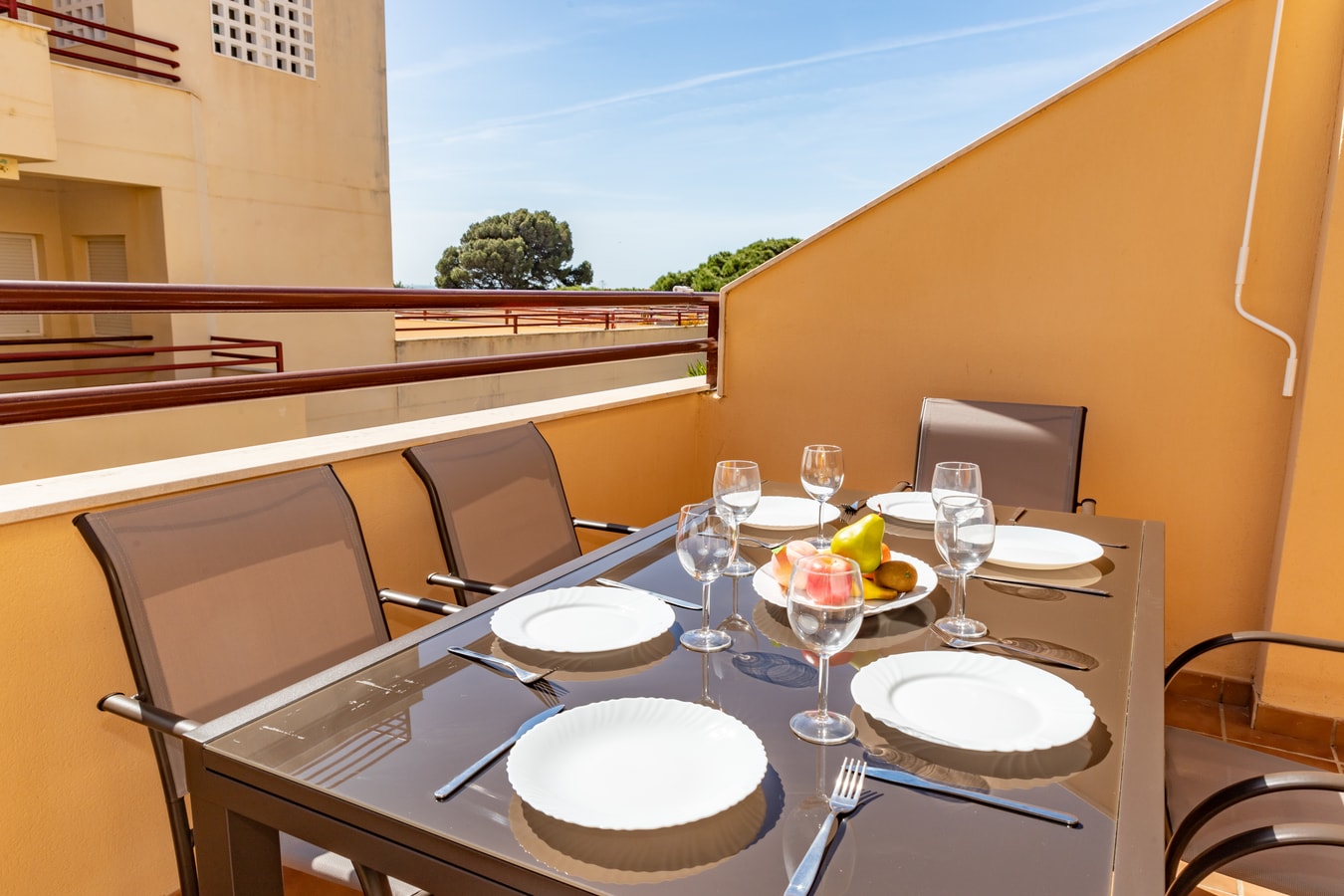 Apartamento Sereno 3 | Piscina, Garaje, Terraza y Playa 8 Sereno