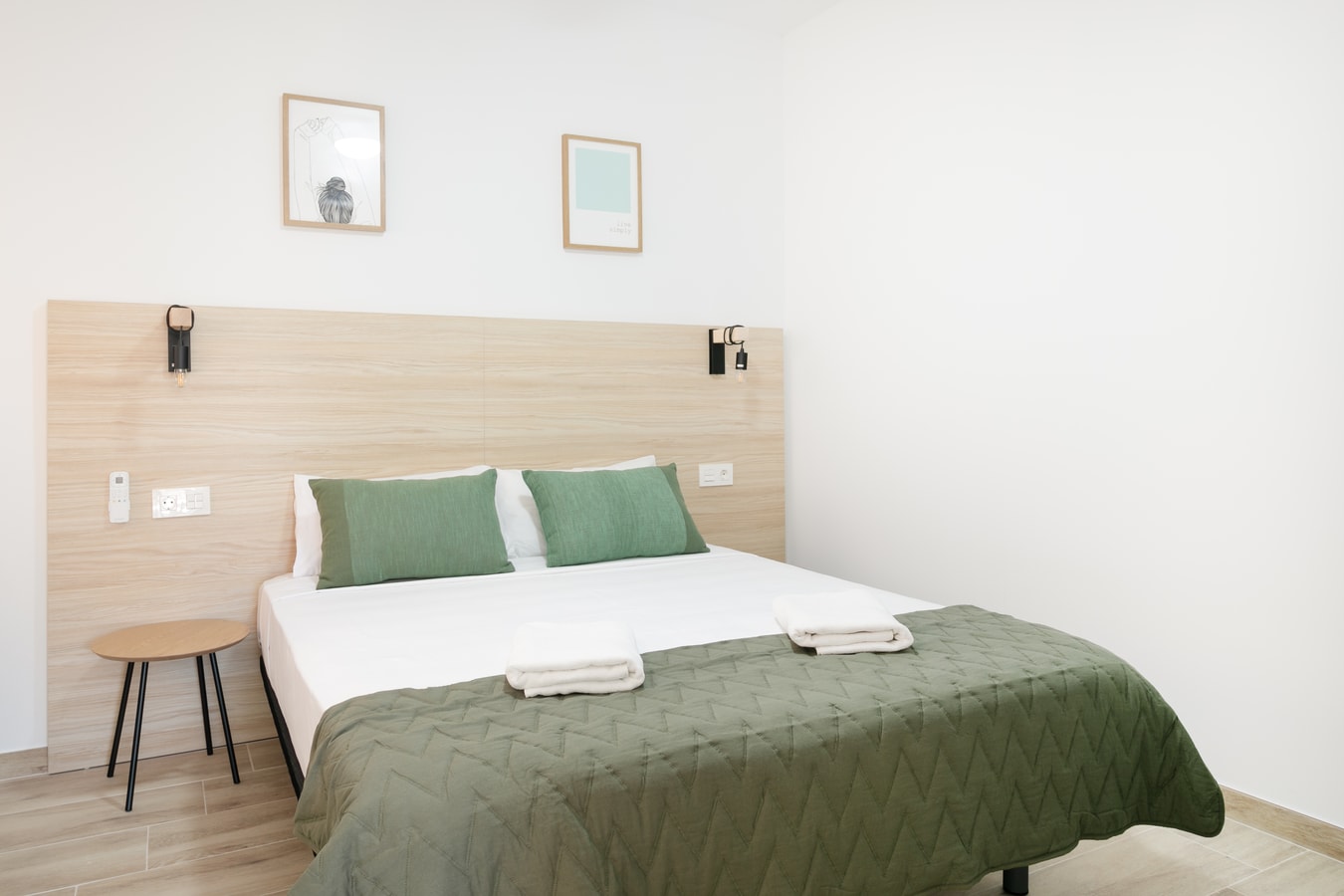 Modern and Stylish Apartment 1: Terrace and Pool 10 Sereno