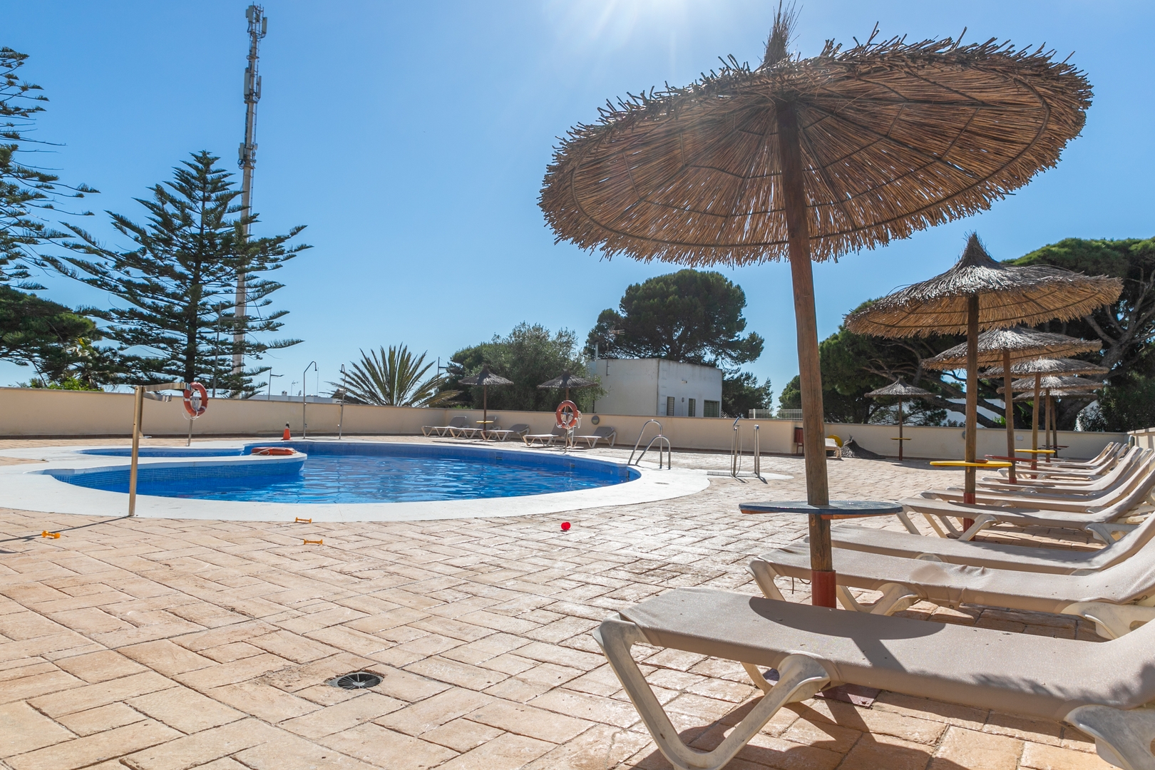 Adosado Nuevo con Piscina, Playa, Garaje y Jardín 42 Sereno