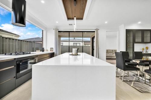 Vish Villa 2 Stay Ballarat - Book your dream vacation home today!