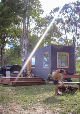 Hill Top Tiny River House 12 Tiny River Houses - Book your dream tiny house now!