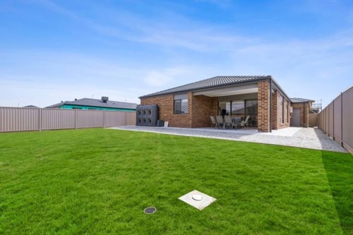 Winter Valley Retreat - Brand new 4 bedroom home! 2 Stay Ballarat - Book your dream vacation home today!