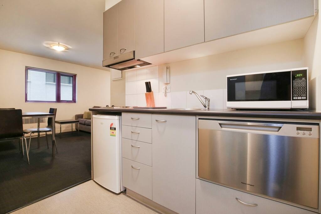 Carlton Apartment - Apartment 111 Plum Serviced Apartments Melbourne