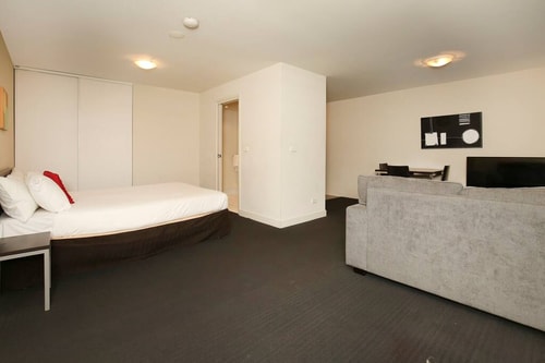 Carlton Apartment - Apartment 111 1 Plum Serviced Apartments Melbourne