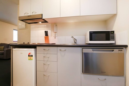 Carlton Apartment - Apartment 111 5 Plum Serviced Apartments Melbourne