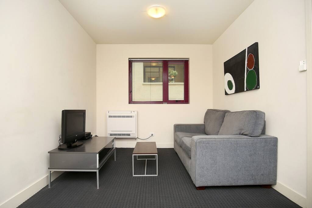 Carlton Apartment - Apartment 103 Plum Serviced Apartments Melbourne