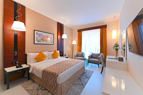 Deluxe Room Near Mashreq Metro Luxury Bookings