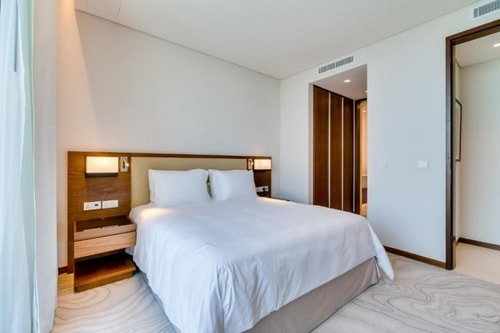 One Bedroom Apartment Near Emirates Golf Club Luxury Bookings