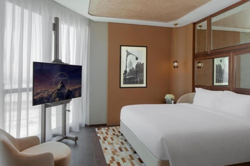Charleston Suite Room Near Damac Royal Business. Luxury Bookings