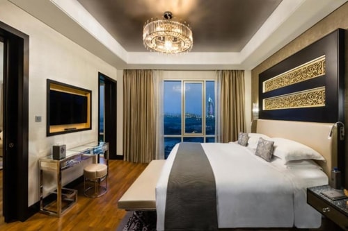 Ultra Luxury Executive Room Near Mall Of Emirates Luxury Bookings